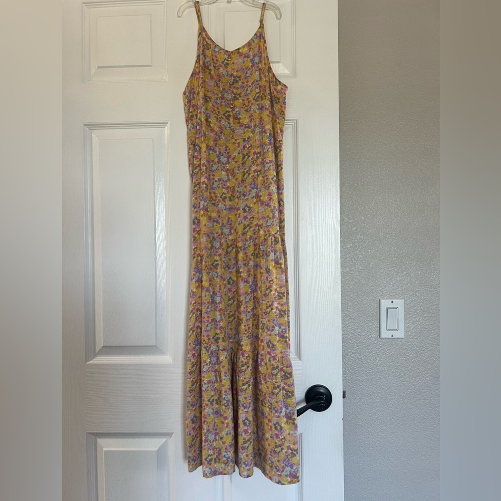 EUC Girl’s Yellow Floral Maxi Dress Size 10/12 (M)